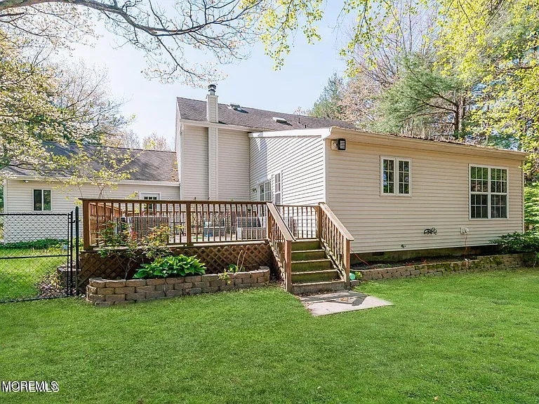 627 Eltone Rd — Photo 13