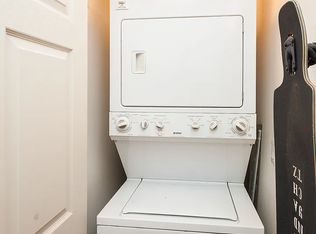 6 S Laflin St APT 302, Chicago, IL 60607