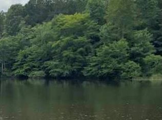 11 Laura Vannoy Trl, Nathalie, VA 24577