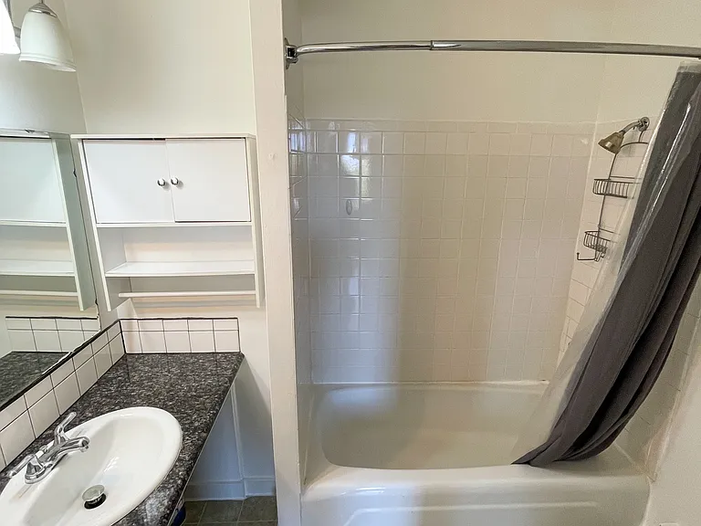 1819 N 36th St #1 — Photo 9