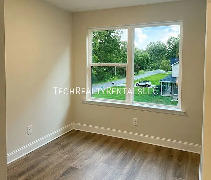 343 Gray Dr #1 — Photo 20