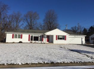 411 Lucas Dr, Danville, IL 61832