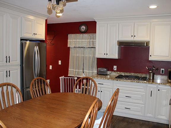 2nd image of 4829 E 71st St