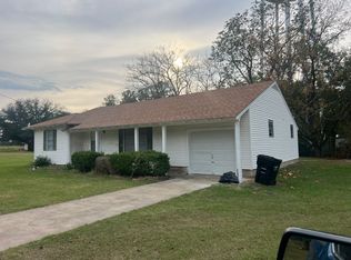 506 S Houston St, Edgewood, TX 75117