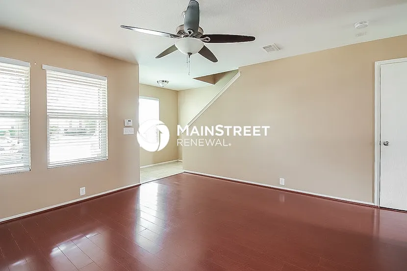 3234 Dartmouth Field Ln — Photo 4