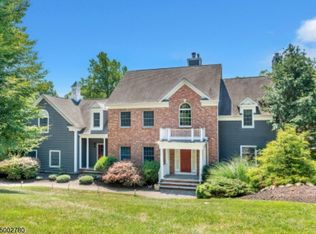 10 Forest Dr, Morristown, NJ 07960