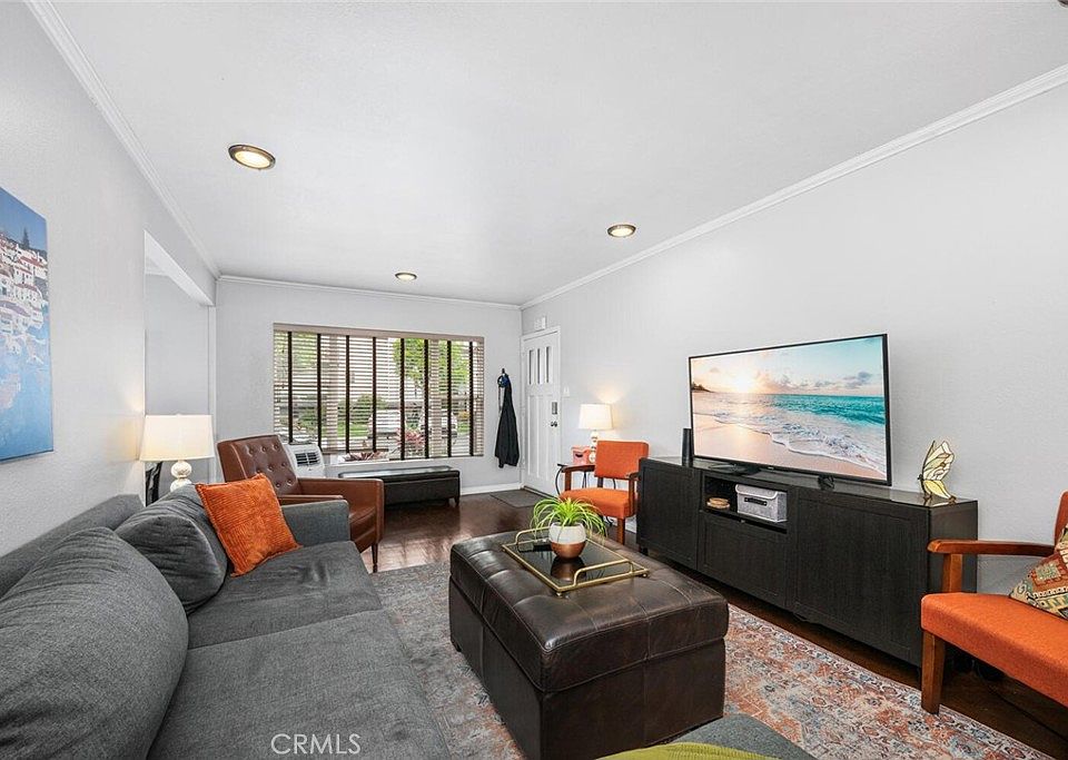 1st image of 1334 E 1st St APT 1