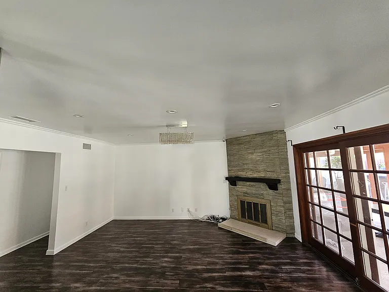 18236 Clark St — Photo 12