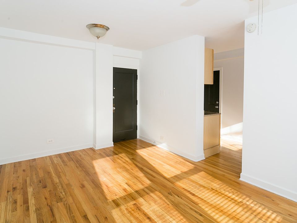 Dining/Living room