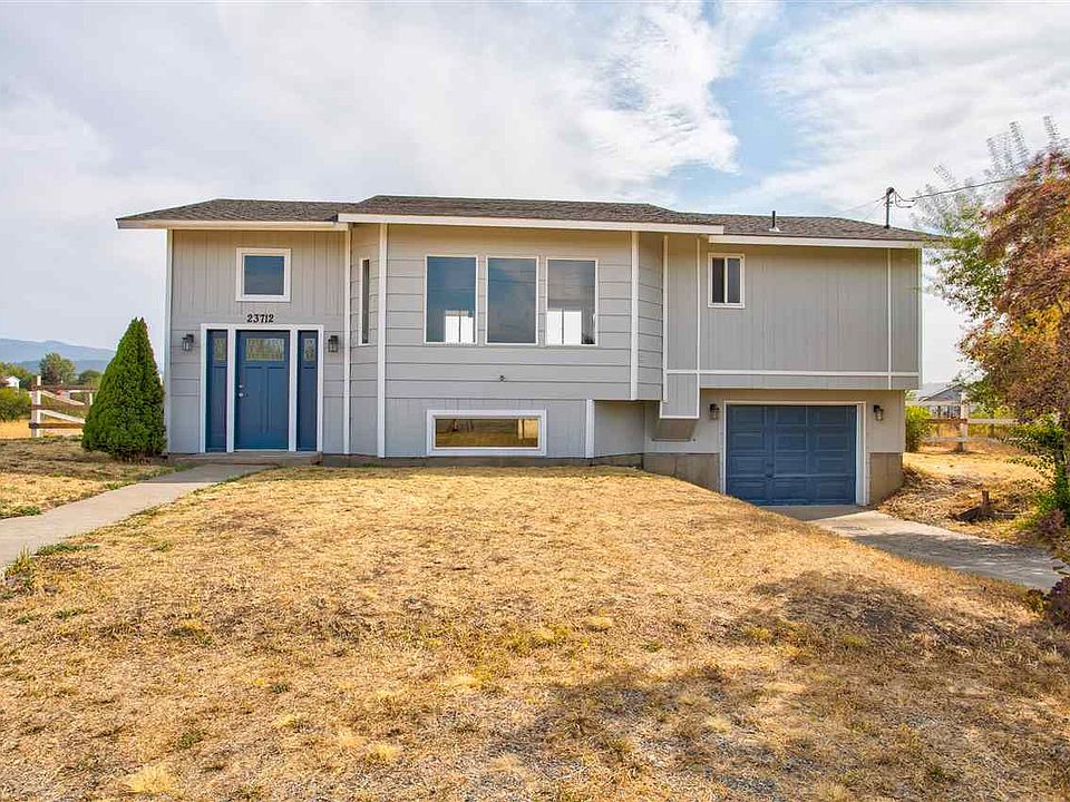 1st image of 23712 E Railroad Ave