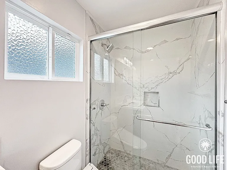 4241 E Overlook Dr — Photo 16