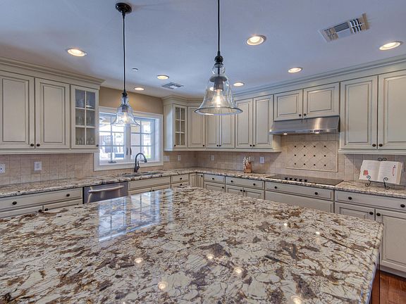 2nd image of 8325 E San Salvador Dr