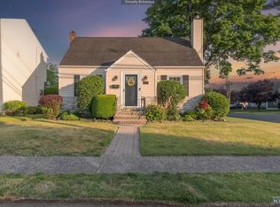 2-02 Berdan Ave, Fair Lawn, NJ 07410