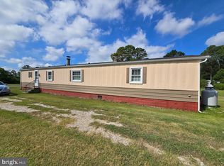 26278 Peach St, Crisfield, MD 21817