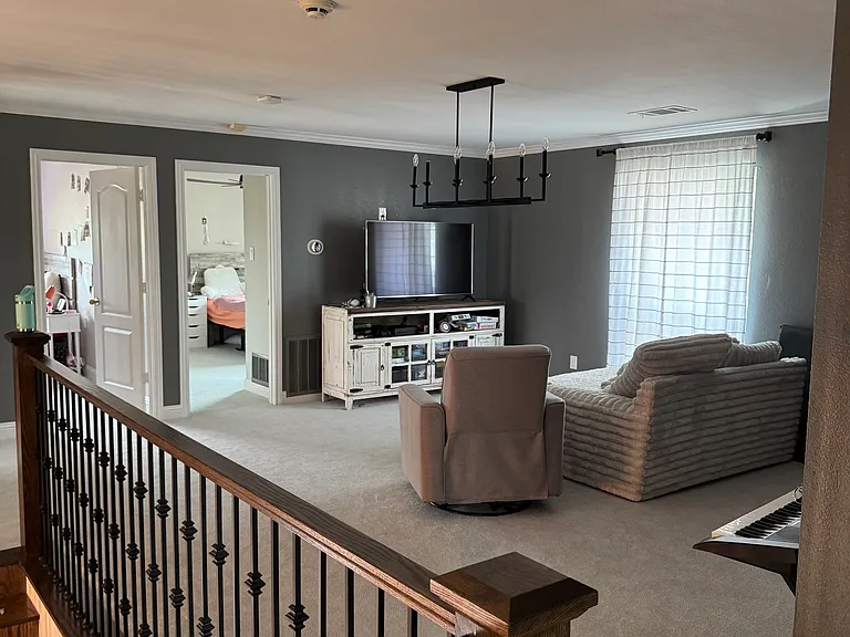 2613 Micarta Dr — Photo 8