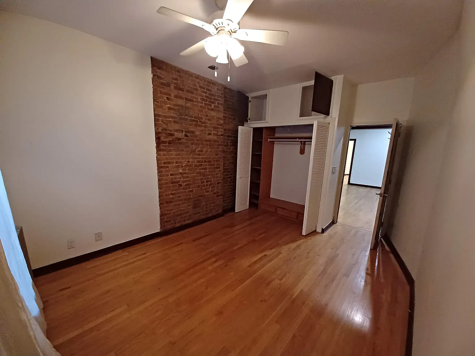 250 57th Street — Photo 3