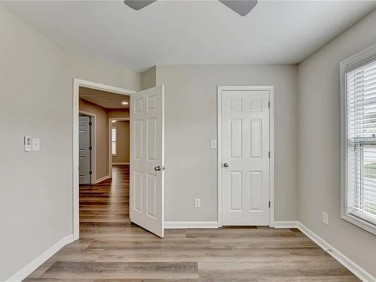 2208 Staunton Dr — Photo 27