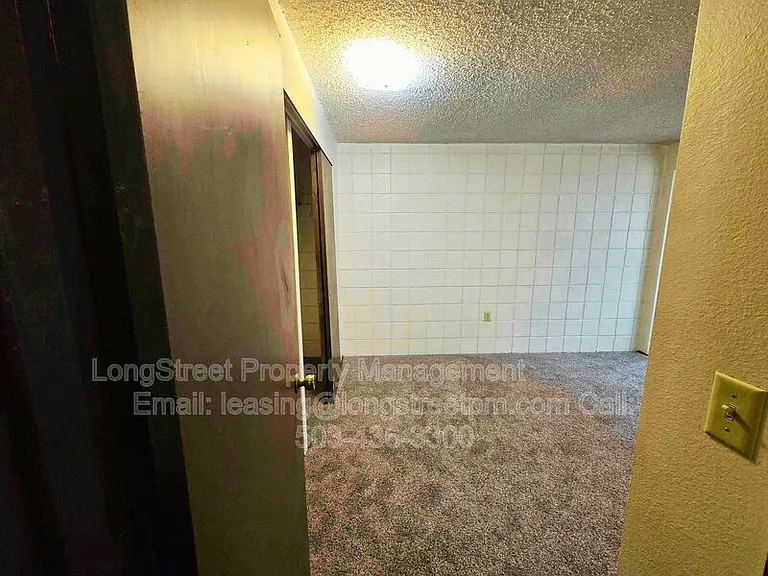 2135 NW Highland Dr #1 — Photo 10