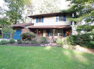 1422 N Shagbark Dr, Warsaw, IN 46582