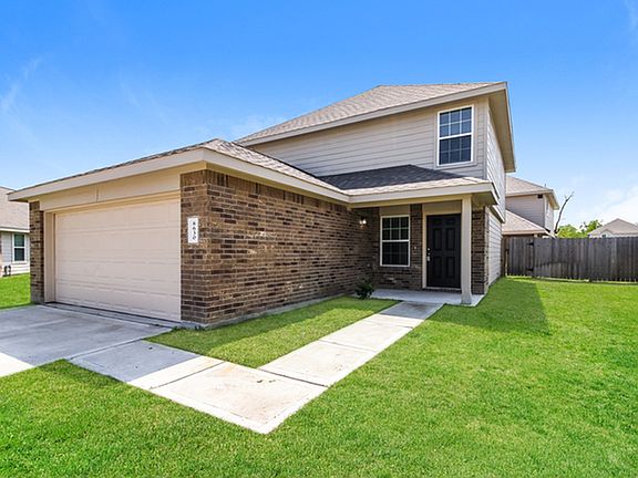 3rd image of 8630 Doris Oaks Cir