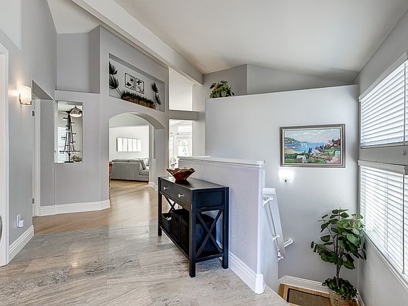 Inviting entry w/stone floor