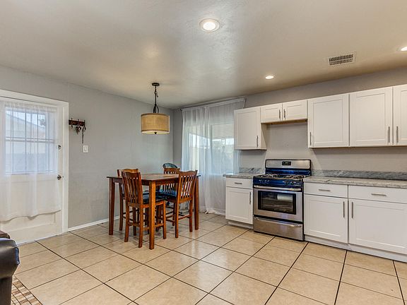 5th image of 7007 W Highland Ave