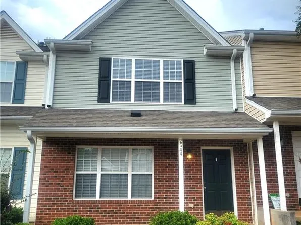 2544 Halle Ann Cir, Winston Salem, NC 27103