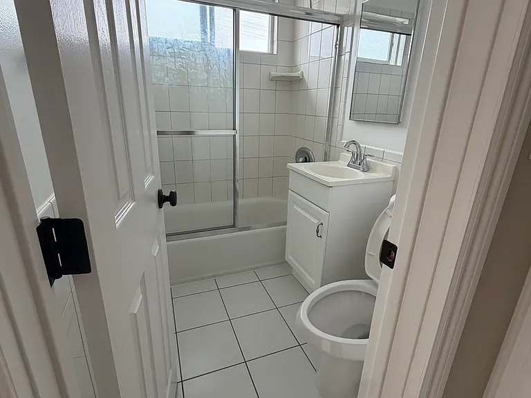 11021 Hesby St #8 — Photo 3