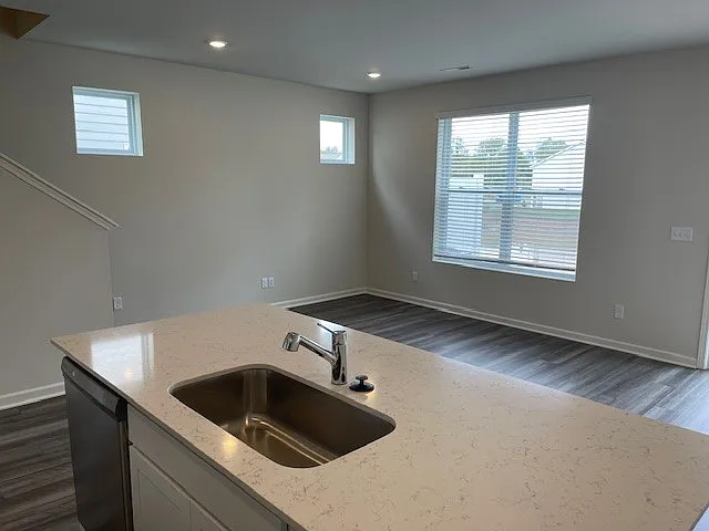 827 Big Bend Ct — Photo 12