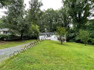 914 S Chestnut St, Gastonia, NC 28054