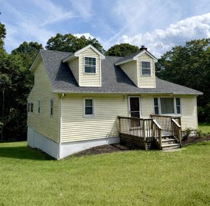 (Undisclosed Address), Pawling, NY, 12564