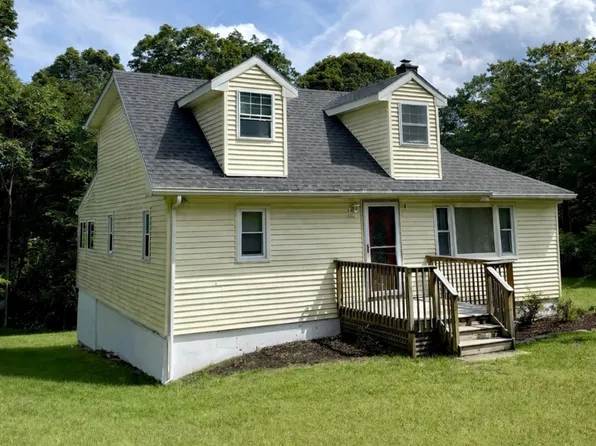 (undisclosed Address), Pawling, NY 12564