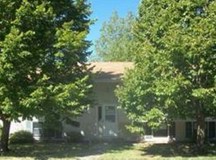 1005 Hilltop Dr, Carrollton, MO 64633