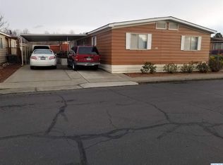 26 Apollo Blvd, Richland, WA 99354