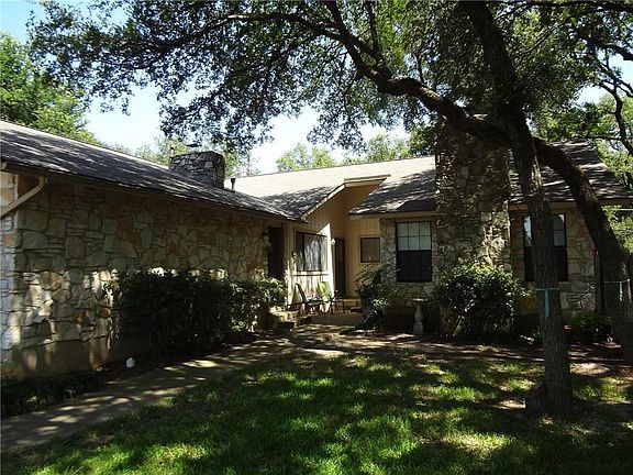 4th image of 8407 Fathom Cir #A