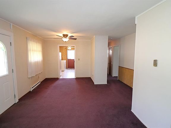 4th image of 5692 Longfield Dr