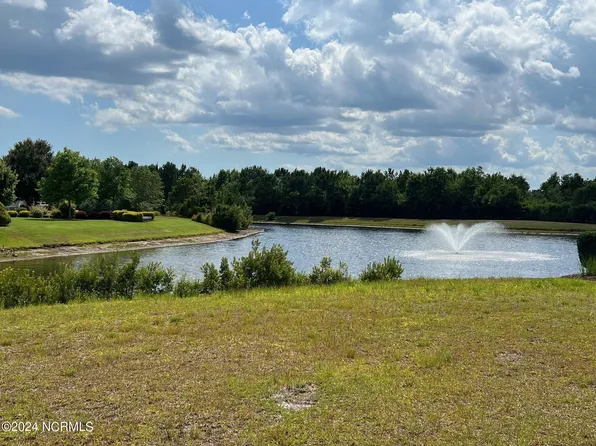 8479 N Shoreside Way NE, Leland, NC 28451