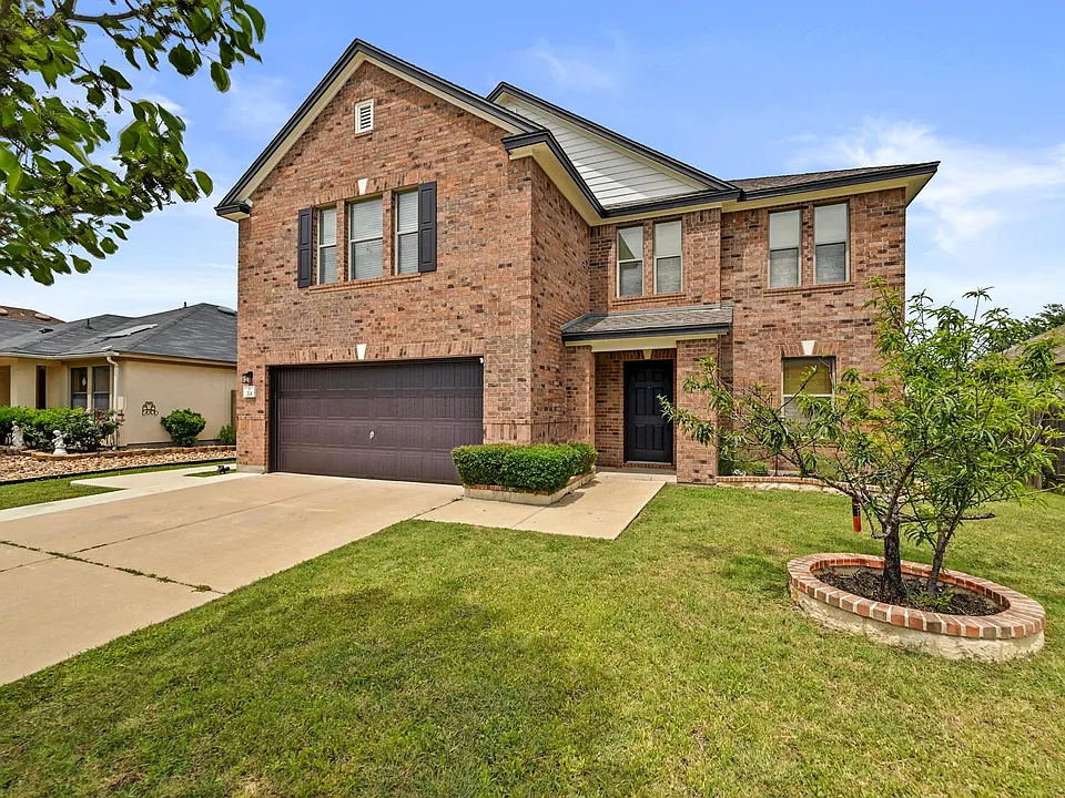 214 Briarwood Dr