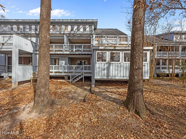 1304 Harbourside Drive, New Bern, NC 28560