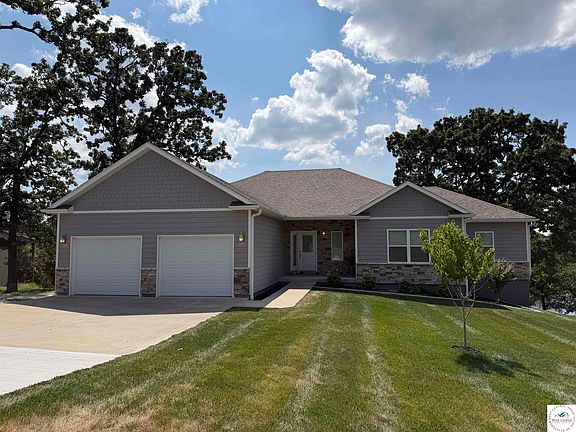 4th image of 27487 Isabella Ln