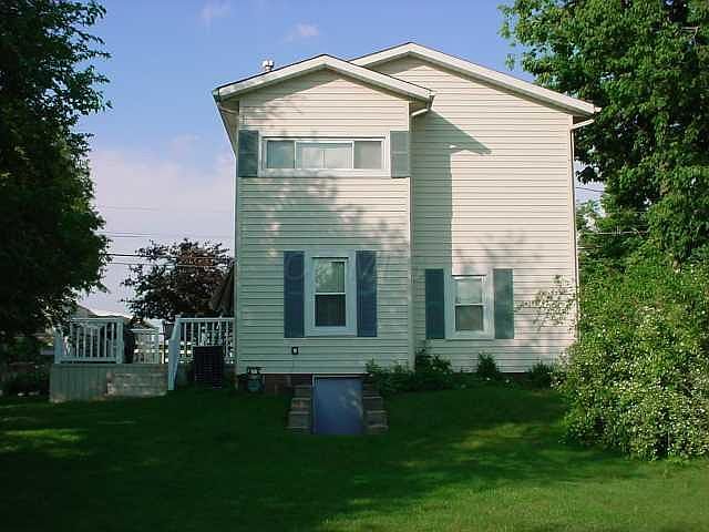 2nd image of 63 Yardner St