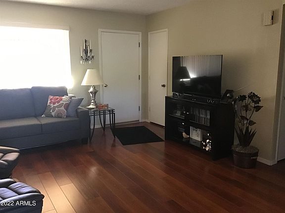 3rd image of 1413 S Palo Verde Dr