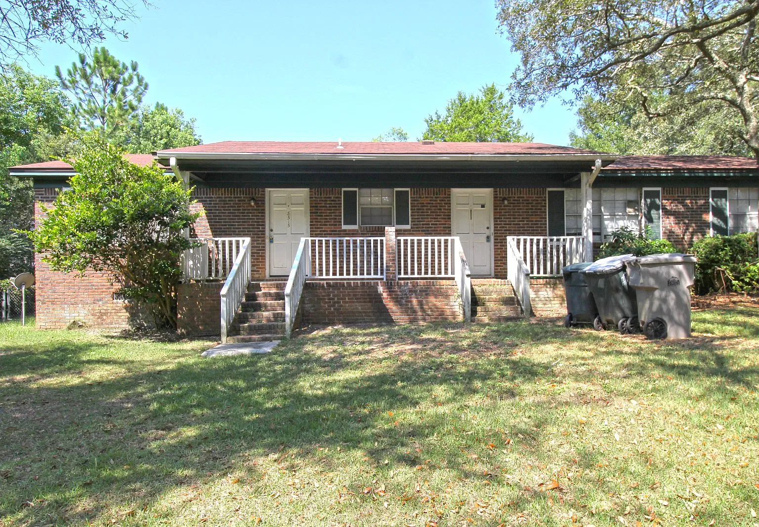 2 bed, 1.0 bath, 762 sqft, $1,175 — Photo 2