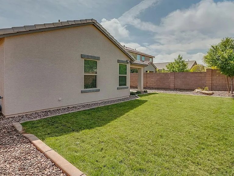 7934 S Abbey Ln — Photo 3