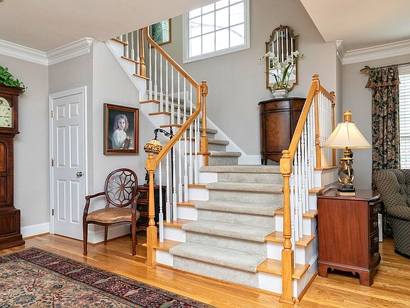 2nd image of 4001 Ocoee Ct