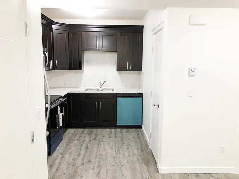 231 McArthur Cres — Photo 15