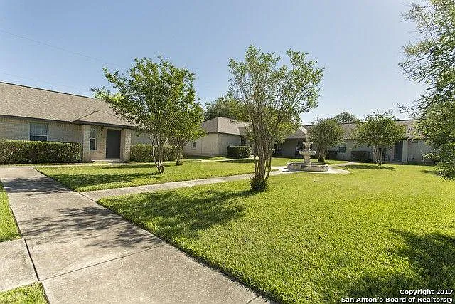 5617 Walzem Rd #4 — Photo 11