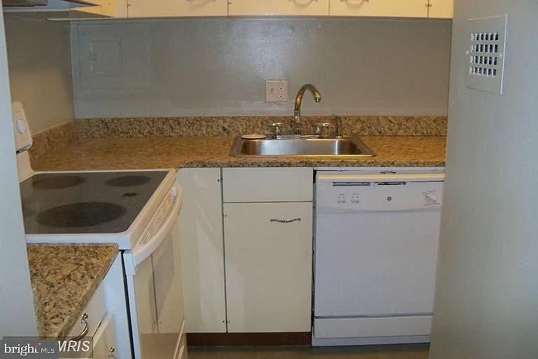 1800 R St NW #604 — Photo 9