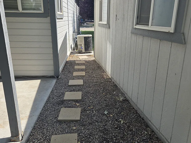 920 Cove Arm Cir — Photo 20