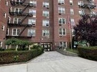 35-10 150th St APT 1L, Queens, NY 11354